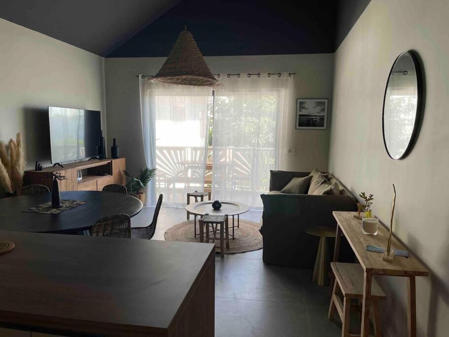 شقة Oligaia Orient Bay Quarter of Orleans المظهر الخارجي الصورة