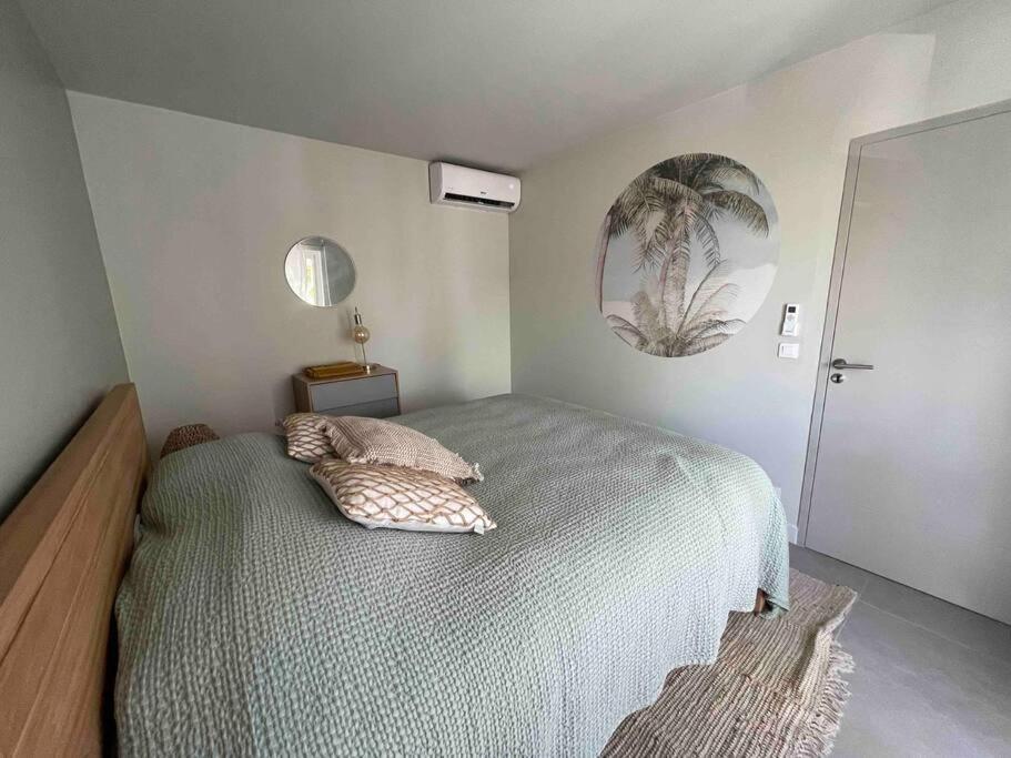 شقة Oligaia Orient Bay Quarter of Orleans المظهر الخارجي الصورة